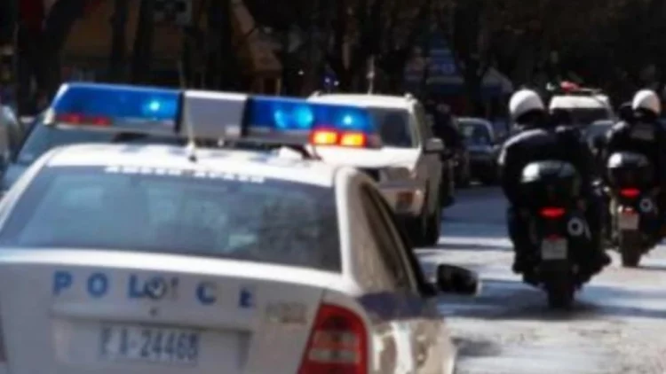 Απίστευτο περιστατικό! Καρέ-Καρέ η σύλληψη γυναίκας στο κέντρο της Ιεράπετρας με… εμπλοκή της Δημοτικής Αστυνομίας (pics, vid)