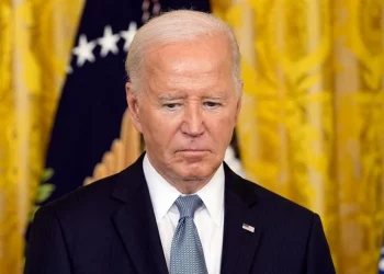 Αυξάνονται οι πιέσεις στον Μπάιντεν να εγκαταλείψει την κούρσα: Γερουσιαστής του ζήτησε ανοιχτά να παραιτηθεί