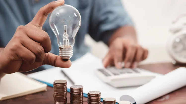 Ρεκόρ ανόδου 200% στην χονδρική τιμή του ρεύματος μέσα σε μία εβδομάδα