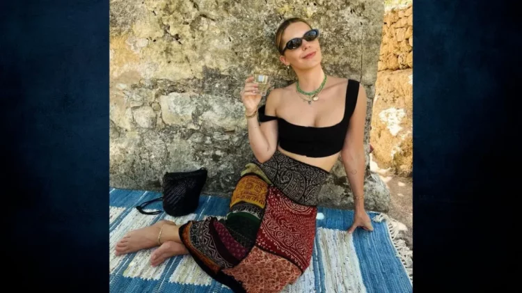 Ευγενία Νιάρχου: Κρήτη έχεις την καρδιά μου, γράφει ενώ κάνει διακοπές στο νησί – Δείτε φωτογραφίες