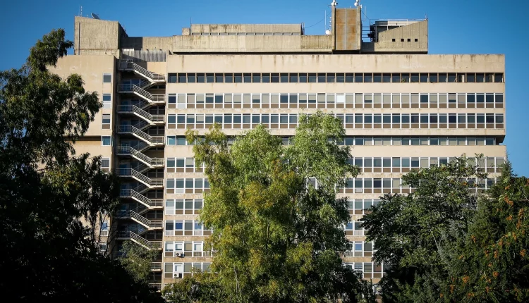 Γιώργος Καραϊβάζ: Εμπλοκή της VODAFONE στις παράνομες υποκλοπές της ΕΥΠ;