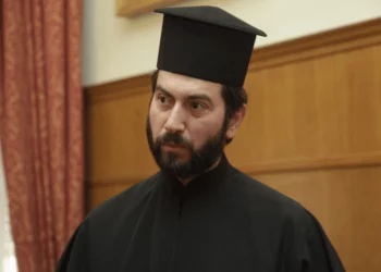 Κιβωτός του Κόσμου: Ο πατέρας Αντώνιος παραπέμπεται σε δίκη για σεξουαλική κακοποίηση ανηλίκων