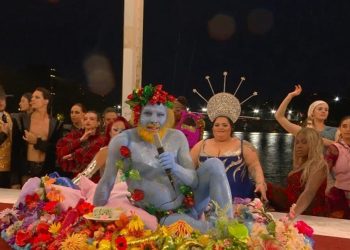 Ολυμπιακοί Αγώνες: Οι διοργανωτές ζητούν συγγνώμη για το σκετς που παρέπεμπε στον «Μυστικό Δείπνο»