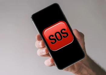 Κρήτη: Συνελήφθη 47χρονη για ενδοοικογενειακή βία – Κουμπί πανικού ζήτησε ο άνδρας της