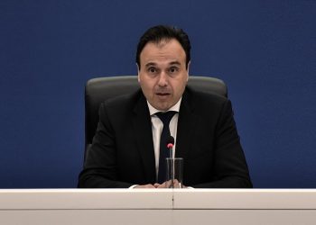 Δημήτρης Παπαστεργίου: Η χώρα μας αποκτά 15 νέους μικροδορυφόρους