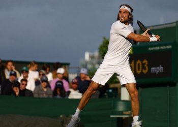 Γουίμπλεντον: Με Ρουουσουβουόρι ο Τσιτσιπάς στον 2ο γύρο