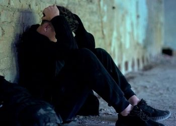 Πάτρα: Εξιτήριο για τον 15χρονο που χτυπήθηκε βάναυσα από τον πατέρα του – Τι δήλωσε η μητέρα του