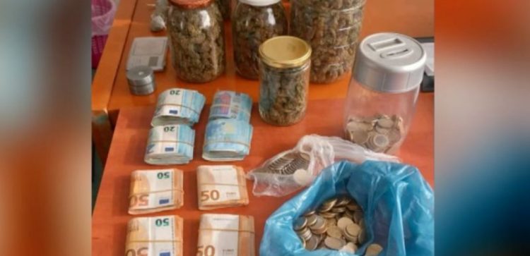 Θεσσαλονίκη: Έκανε delivery το χασίς στην παραλία με το… ποδήλατο (βίντεο)