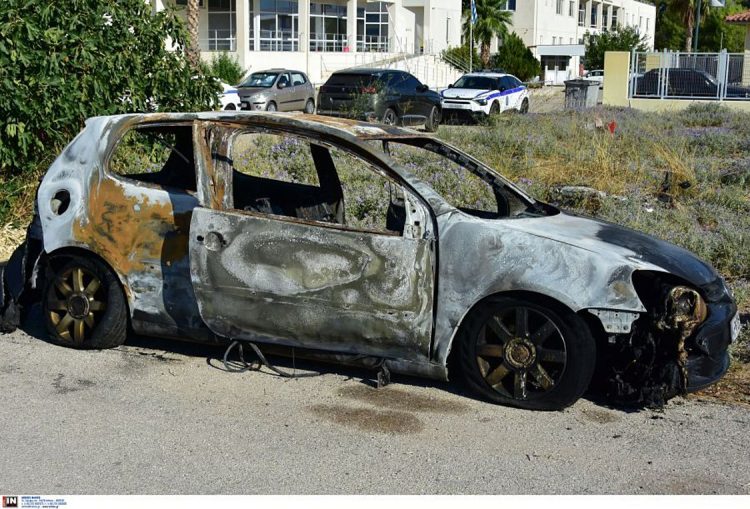 Aπανθρακωμένη σορός σε ΙΧ στην Αργολίδα: Τα νέα στοιχεία και το μήνυμα στα social media