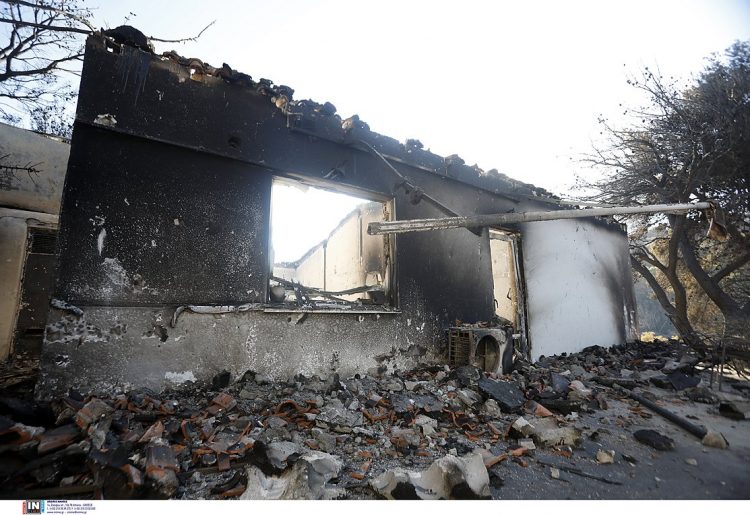 Φωτιές στην Αττική: Άνοιξε η πλατφόρμα arogi.gov.gr για τους πληγέντες