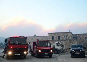 Συγκλονιστική καταγγελία πατέρα για το Παίδων Πεντέλης: «Αργήσαν να εκκενώσουν – Μπήκαμε να πάρουμε τα παιδιά με το αυτοκίνητο» (Video)