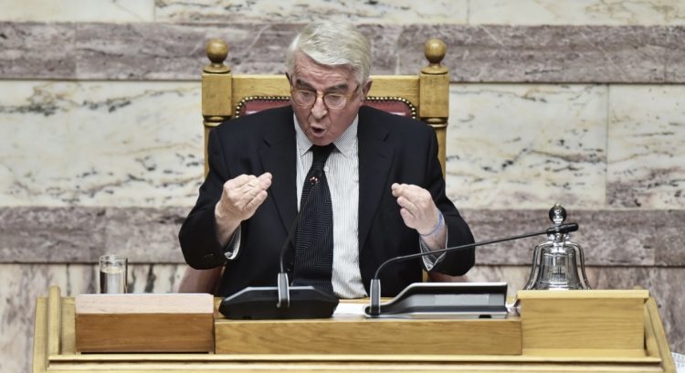 Ρεσιτάλ αλαζονείας και προκλήσεων από τον Αθανάσιο Μπούρα που ενήργησε ως κομματάρχης και όχι ως Πρόεδρος της Επιτροπής Θεσμών και Διαφάνειας