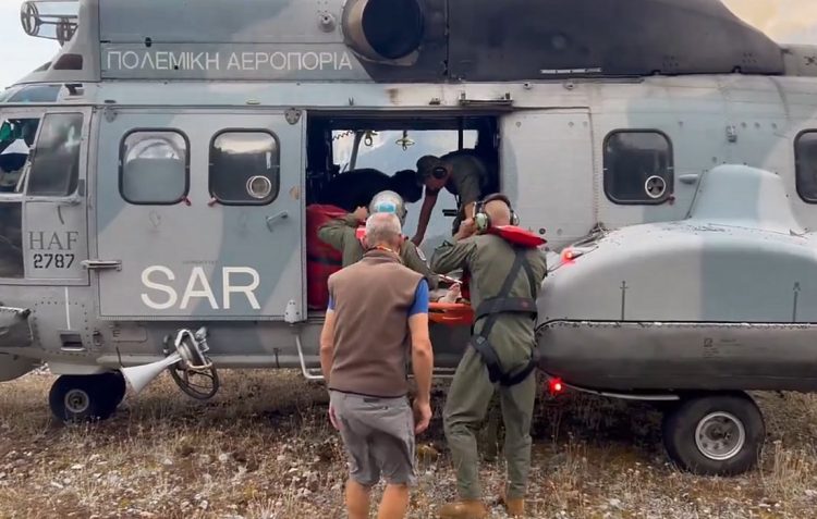 Πολεμική Αεροπορία: Διάσωση αμερικανίδας τραυματία από ελικόπτερο Super Puma στον Όλυμπο – ΒΙΝΤΕΟ