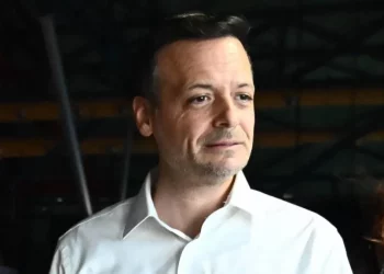 «Αν κάποιος θεωρεί ότι θα έρθει ένας “Μεσσίας”, έχετε τον κ. Μητσοτάκη και το “Μαξίμου Α.Ε.”»