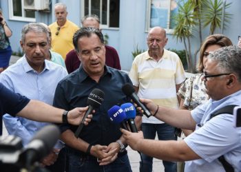 Χαμός στο Twitter (X) με τον Άδωνι: «Μην πεθαίνετε τις Κυριακές!»