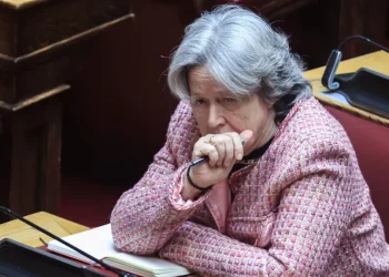 Προς διαγραφή η Αθηνά Λινού από την Κ.Ο. του ΣΥΡΙΖΑ