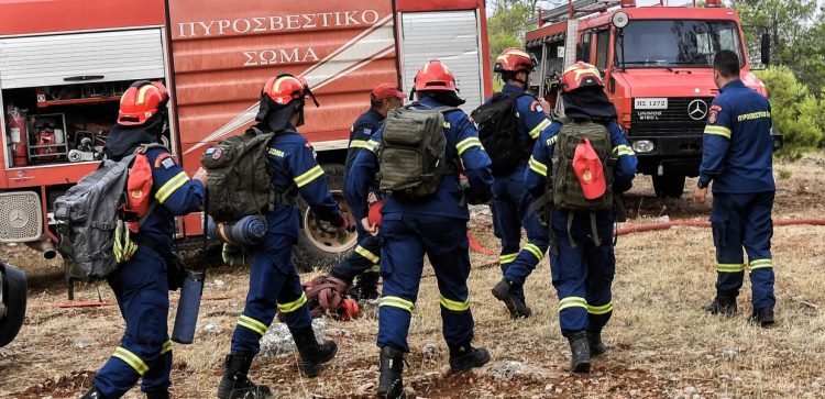 Πυροσβέστες: Ξεσπούν για τη γενική επιφυλακή – «Η παρανομία σας προφανής και με δόλο»