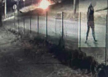 Πυρκαγιές στη Βάρη: Στον ανακριτή την Πέμπτη ο 66χρονος που συνελήφθη – Το προφίλ του