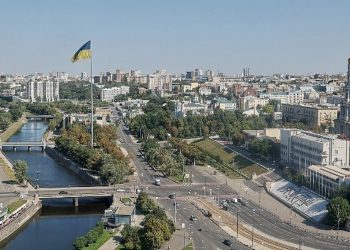 Ουκρανία: Το κοινοβούλιο ψήφισε την απαγόρευση της ορθόδοξης εκκλησίας που συνδέεται με τη Μόσχα