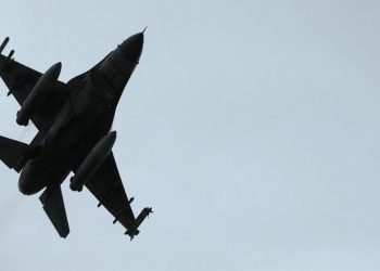 Ισραηλινά πολεμικά αεροσκάφη σπάνε τα φράγμα του ήχου σε πτήσεις πάνω από τη Βηρυτό