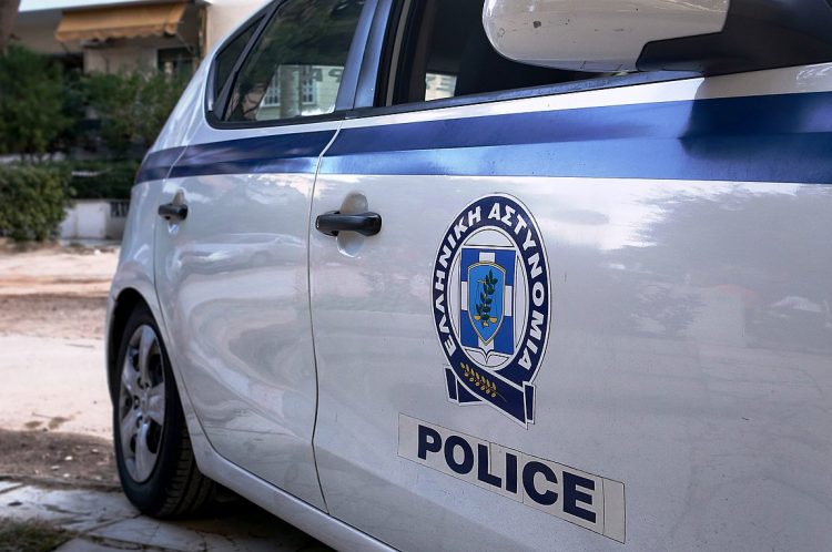 Θεσσαλονίκη: Άρπαξε χρυσή αλυσίδα υπό την απειλή μαχαιριού από 31χρονη