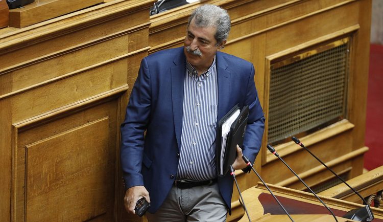 Ο Πολάκης προανήγγειλε την υποψηφιότητά του για την ηγεσία του ΣΥΡΙΖΑ – Τα πυρά σε Κασσελάκη