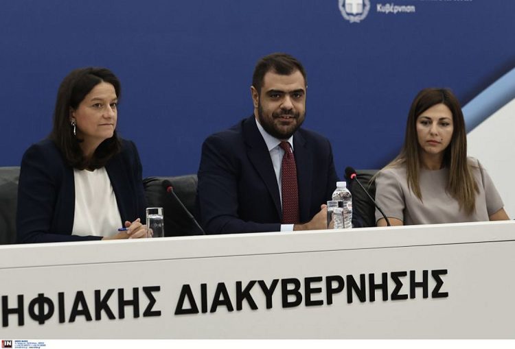 Στα 250 ευρώ το Ελάχιστο Εγγυημένο Εισόδημα – Τι ανακοίνωσαν Κεραμέως, Ζαχαράκη