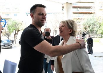 Έλενα Ακρίτα κατά της αλλαγής ονόματος του ΣΥΡΙΖΑ – Η ανάρτησή της