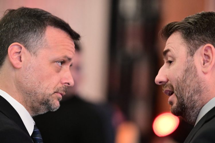 ΠΑΣΟΚ: Ο Δούκας καταγγέλλει «εργολαβία δολοφονίας χαρακτήρα» από συνεργάτες του Ανδρουλάκη