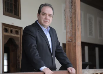 Με εξώδικο απάντησε ο Δήμτσας στον Μωραΐτη: «Δεν είμαι εγώ η Marka2»