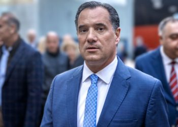 Πολύ αποφασισμένος ο Άδωνις : «Διαφήμισε» το Αιμοδυναμικό του Αγρινίου σε καρδιολογικό συνέδριο