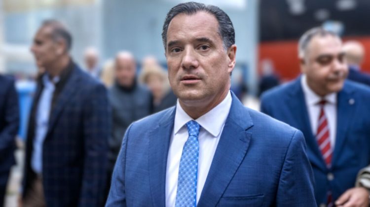 Πολύ αποφασισμένος ο Άδωνις : «Διαφήμισε» το Αιμοδυναμικό του Αγρινίου σε καρδιολογικό συνέδριο