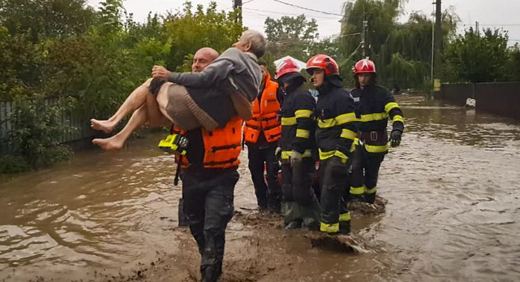 Καταστροφικές πλημμύρες στην κεντρική και ανατολική Ευρώπη: Επτά νεκροί – Συγκλονιστικά βίντεο
