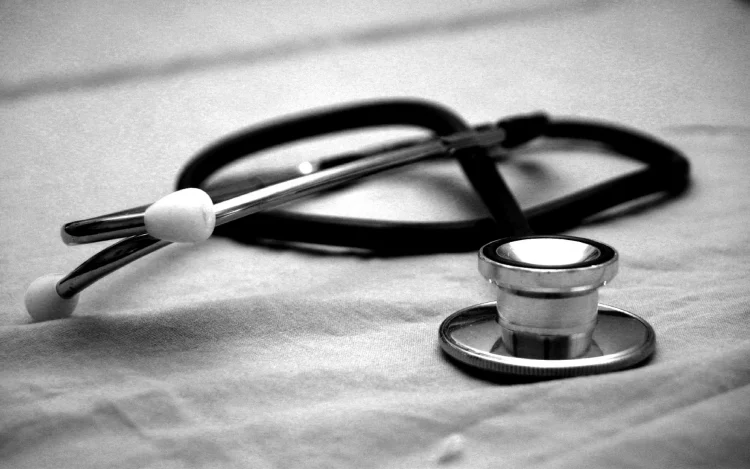 Στα «κάγκελα» οι νεφροπαθείς: Δυσβάσταχτα τα έξοδα μετά τις αποφάσεις της διοίκησης του ΕΟΠΥΥ