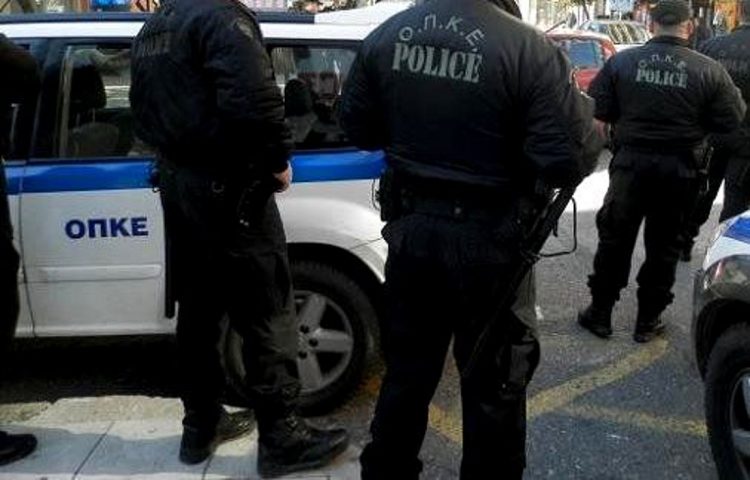 Θεσσαλονίκη: 60χρονος απείλησε 28χρονο με καραμπίνα – Ζήτησε πίσω τα χρήματα για την ερωτική τους συνεύρεση