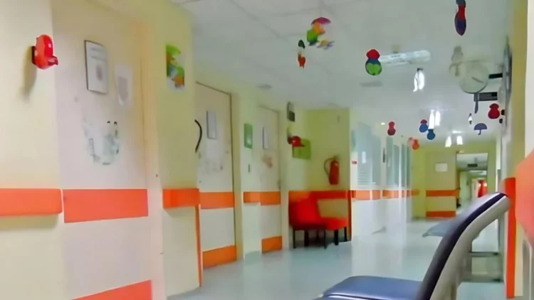 Παρέμβαση της Παιδοψυχιατρικής Εταιρείας Ελλάδας για την Κλινική στο ΠΑΓΝΗ – «Μη ενδεδειγμένη ιατρική φροντίδα σε ανηλίκους»