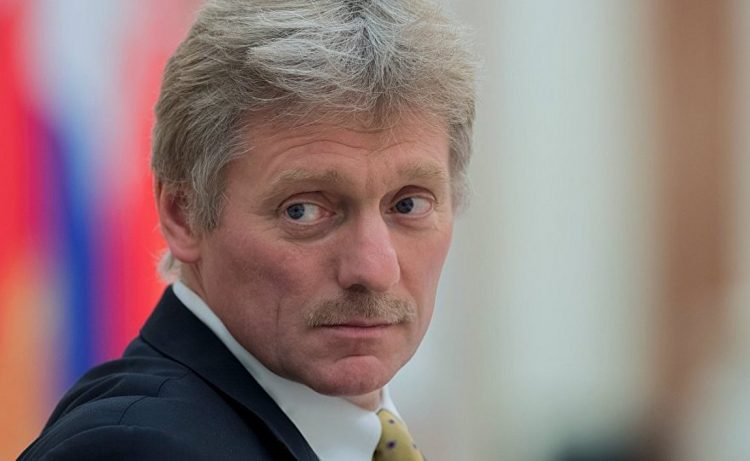 Πεσκόφ: Εναπόκειται στον καθένα να κρίνει αν ο Πούτιν είπε στα σοβαρά ότι υποστηρίζει την Κάμαλα Χάρις