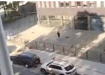 Συναγερμός στο Μόναχο: Νεκρός ένοπλος που πυροβόλησε εναντίον αστυνομικών