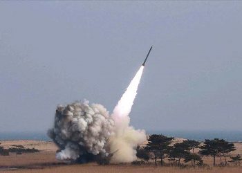 Ενταση στη Μέση Ανατολή: Οι Χούθι ανέλαβαν την ευθύνη για το πυραυλικό χτύπημα στο Ισραήλ – Με αντίποινα απειλεί ο Νετανιάχου