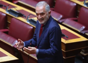 Ο Μητσοτάκης ζήτησε τη διαγραφή Σαλμά από την Κ.Ο. της Ν.Δ.