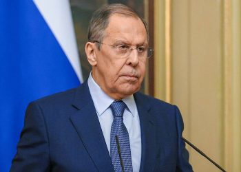 Σεργκέι Λαβρόφ: Καλεί τη Δύση να άρει τις κυρώσεις σε βάρος της Καμπούλ