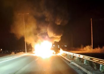 Νεκρός οδηγός σε τροχαίο έξω από τη Λάρισα τα ξημερώματα της Κυριακής