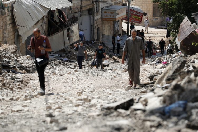 Ισραηλινό σφυροκόπημα στη Βηρυτό – Νέο αιματοκύλισμα στη Γάζα