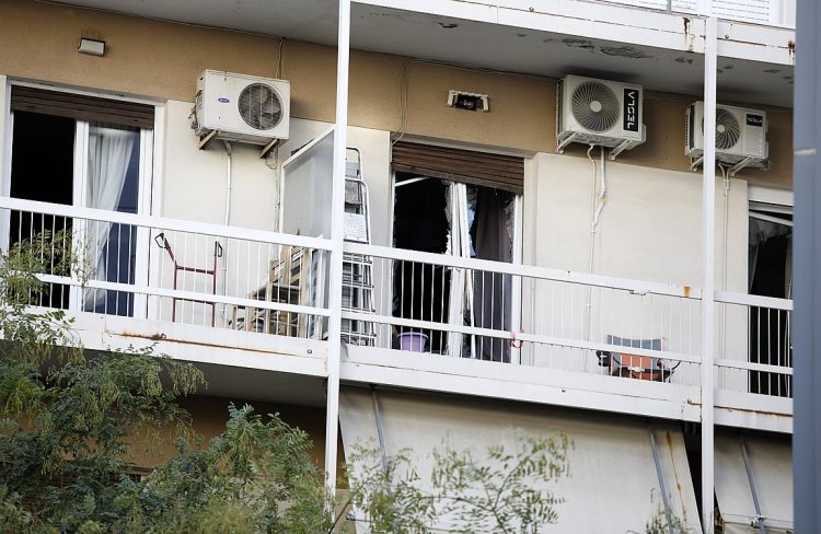 Αμπελόκηποι: Γιάφκα τρομοκρατών το διαμέρισμα όπου έγινε η έκρηξη – Το ποινικό παρελθόν του νεκρού άνδρα