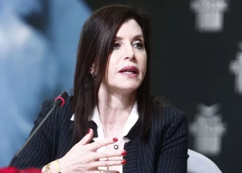 Πρόστιμο 40.000 ευρώ στη ΝΔ για το σκάνδαλο Ασημακοπούλου! «Καθαρή» την έβγαλε η Κεραμέως