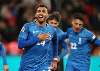 Αποθεώνει την Εθνική μας ομάδα ο αγγλικός Τύπος: «Ξεφτιλιστήκαμε μέσα στο Γουέμπλεϊ…»