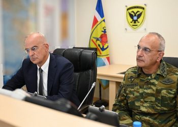 Λίβανος: Απομακρύνθηκαν 22 Έλληνες και 38 Κύπριοι με C-130