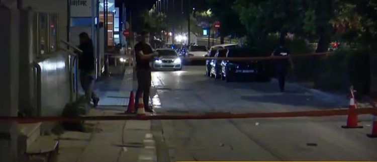 Βίντεο από την αιματηρή συμπλοκή με πυροβολισμούς στη Συγγρού – Δύο τραυματίες