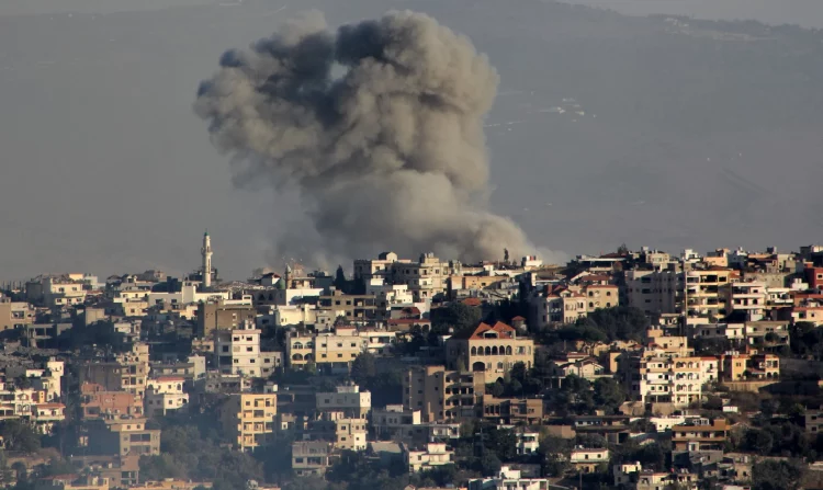 Μέση Ανατολή: Δίχως τέλος το σφυροκόπημα στην Βηρυτό – Βομβαρδισμοί κοντά στο αεροδρόμιο