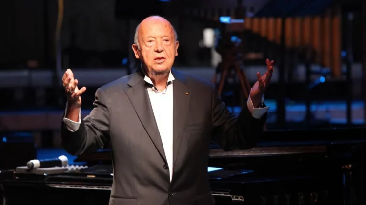 Μίμης Πλέσσας: «Αντίο μαέστρο» – Ο καλλιτεχνικός κόσμος αποχαιρετά τον σπουδαίο συνθέτη